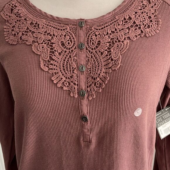 Eddie Bauer WR Stine’s Waffle Lace Rose  Rose Mauve Lace Detail Henley NWT SZ L - Picture 2 of 7